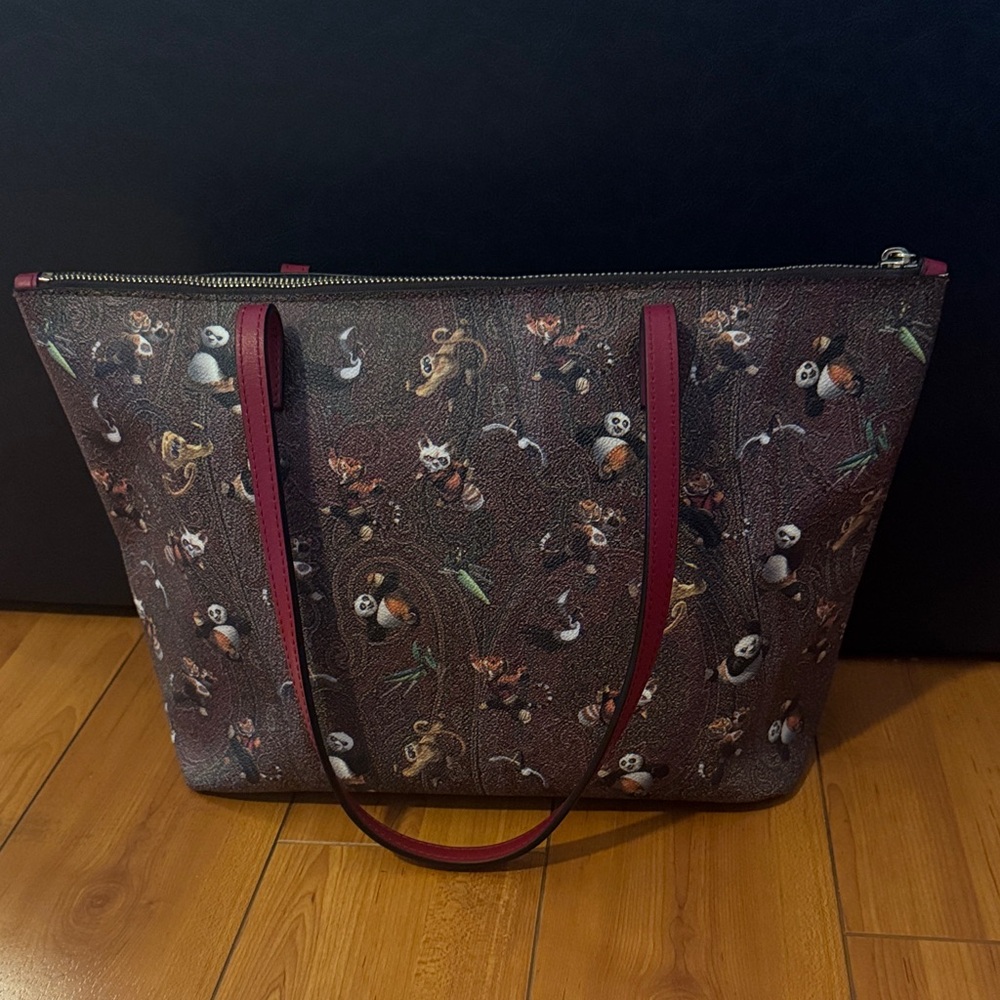 Etro Milano Limited Edition Kung Fu Panda Tote Bag w DustBag and Original Tag